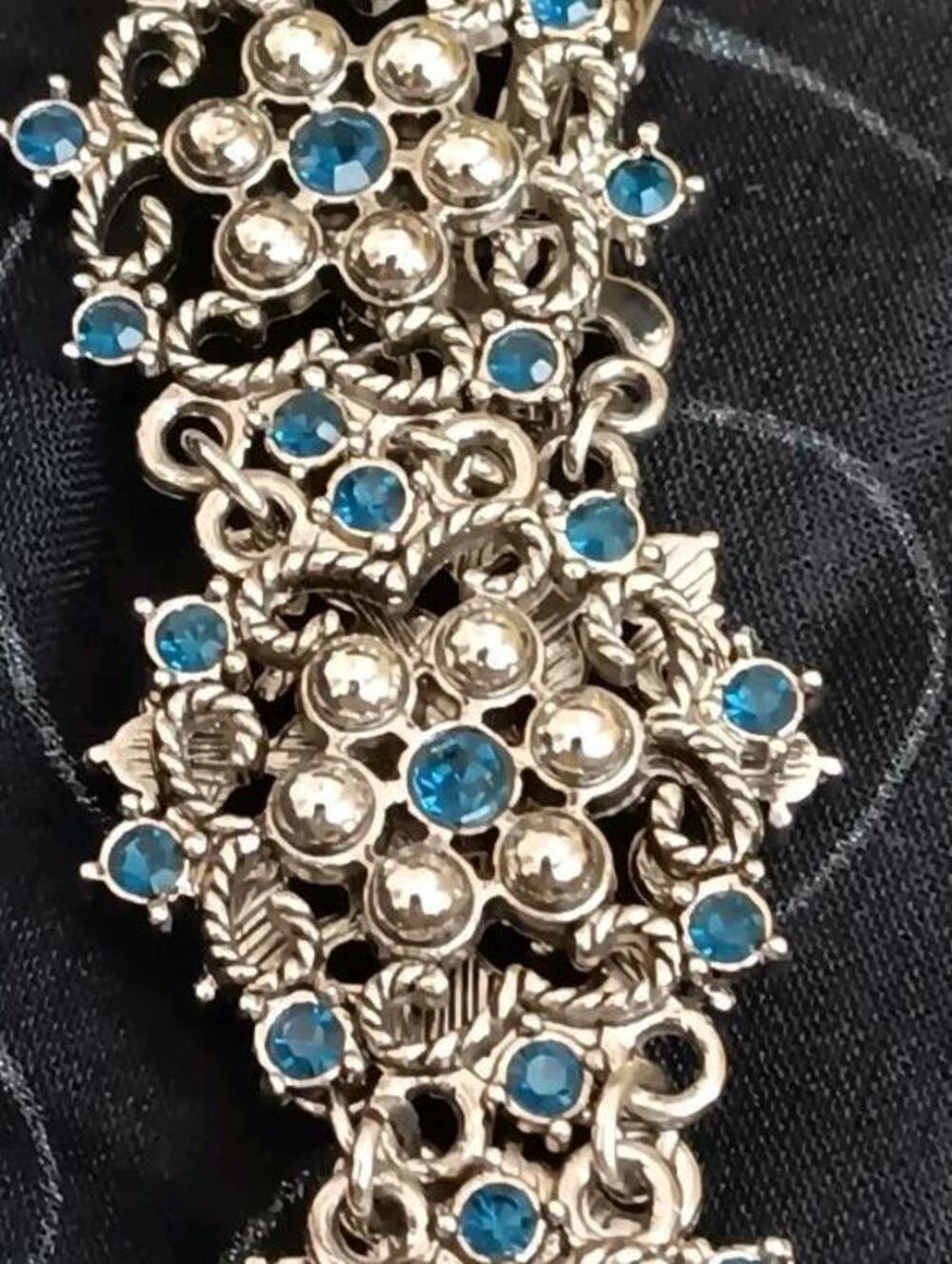 Victorian Revival Vtg. Style Floral Panel Link Bracelet W/Blue Rhinestones 7.5"